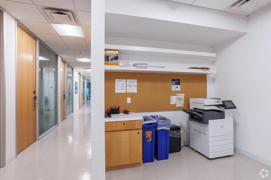 More Photos Of 66 Franklin St, Oakland Office For Sale