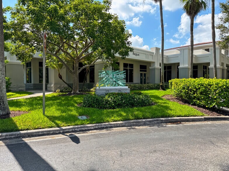 More Photos Of 950 S Pine Island Rd, Plantation Coworking Space