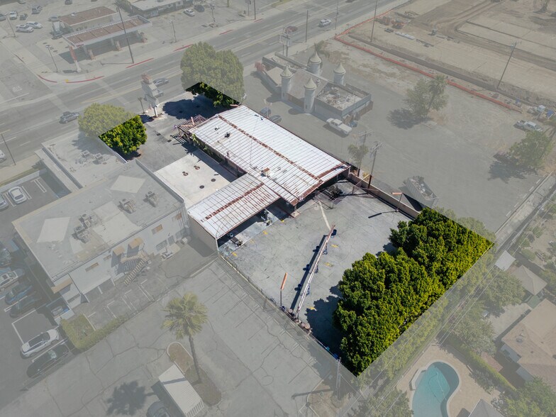 More Photos Of 530 E Foothill Blvd, Pomona Service Station For Sale