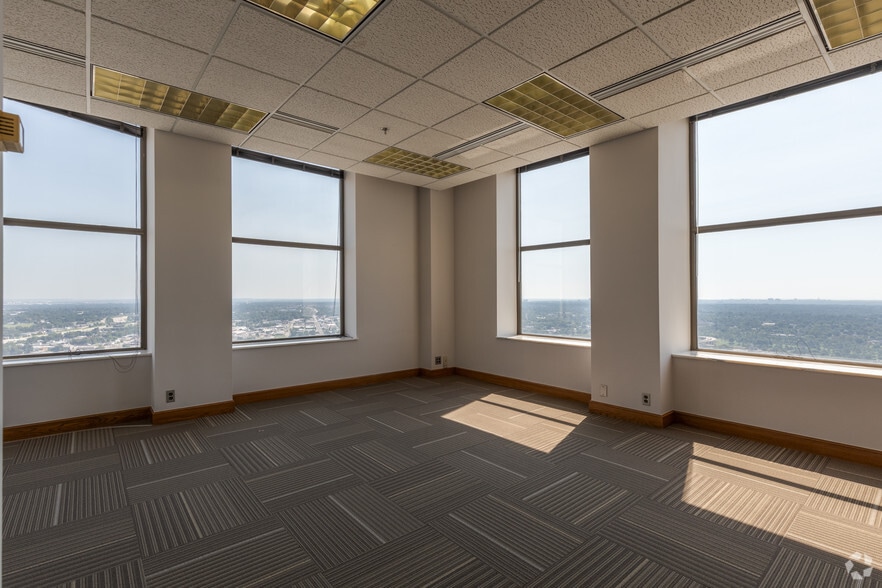 Photo of 28th Floor Ste 2850