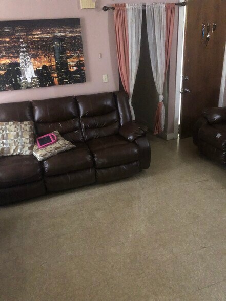 More Photos Of 34-36 White St, New Haven Apartments For Sale