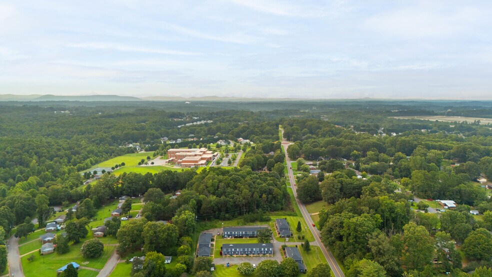 More Photos Of 1307 County Home Rd, Conover Apartments For Sale