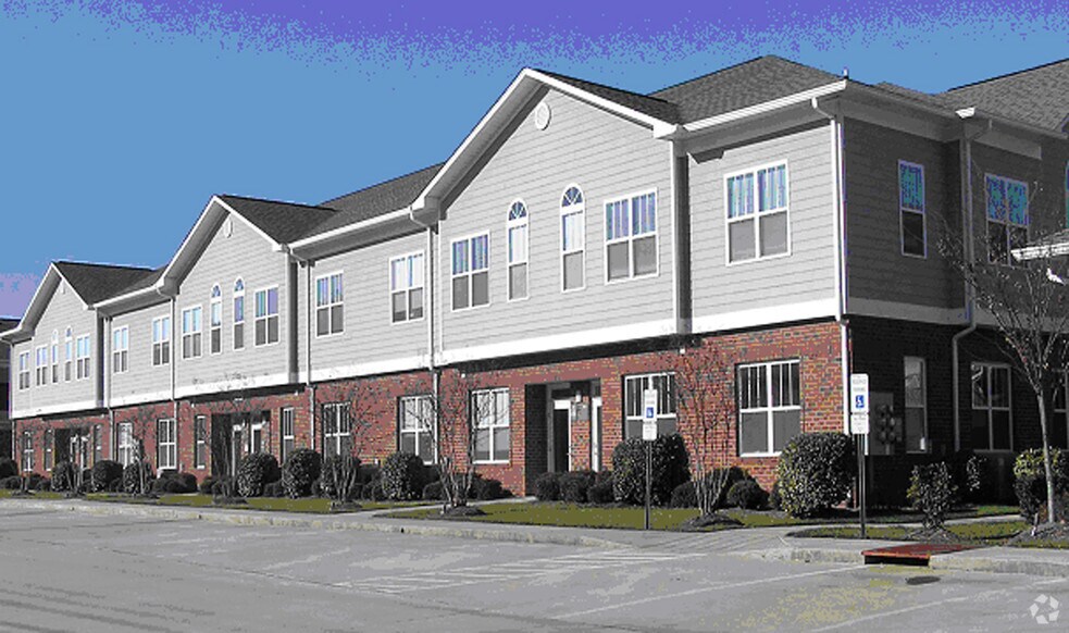 More Photos Of 2304-2402 S Miami Blvd, Durham Office For Lease