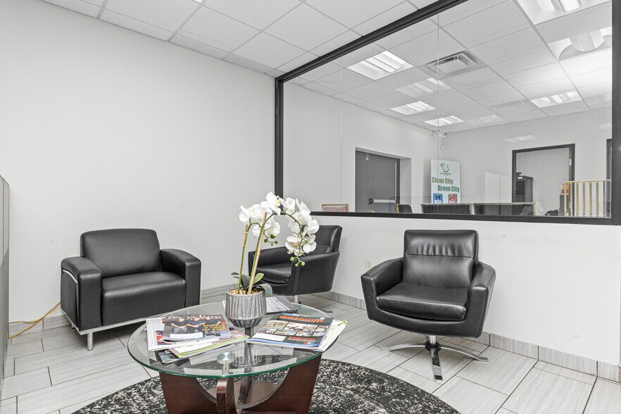 More Photos Of 26051 Michigan Ave, Inkster Warehouse For Sale