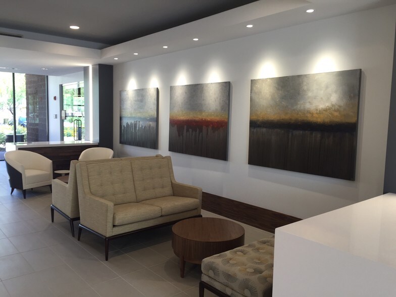 More Photos Of 17200 N Perimeter Dr, Scottsdale Coworking Space