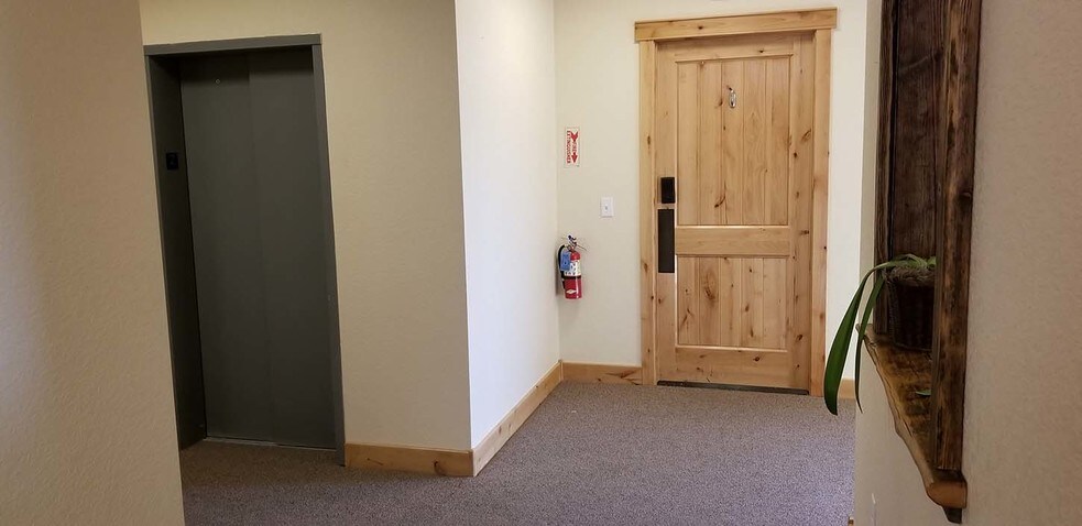 More Photos Of 4775 Larimer Pky, Johnstown Office For Sale