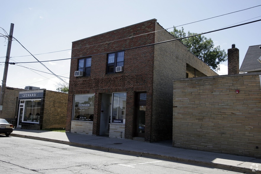 More Photos Of 53 Highwood Ave, Highwood Storefront For Lease