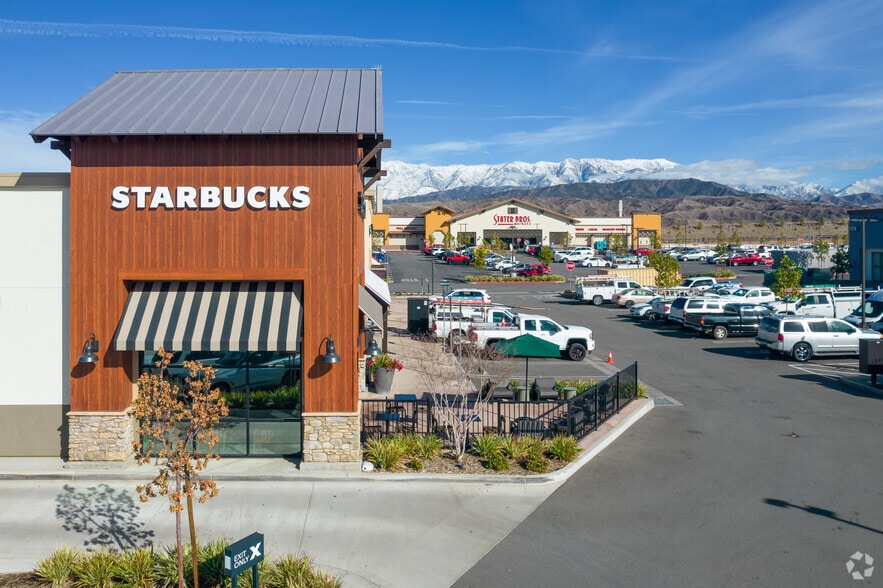 More Photos Of Cherry Valley Blvd @ Desert Lawn Dr, Calimesa Unknown For Lease