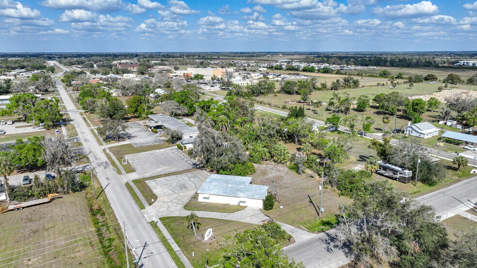 More Photos Of 303 E Gibson St, Arcadia Medical For Sale