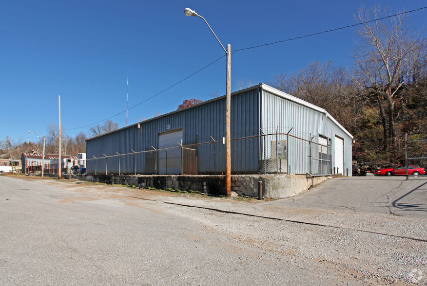 Primary Photo Of 3425 Terrace St, Kansas City Warehouse For Sale