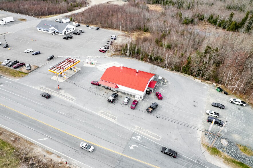 More Photos Of 110 Downeast Hwy, Ellsworth Convenience Store For Sale