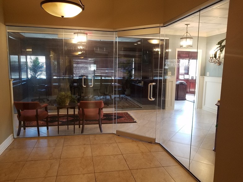More Photos Of 169 Ramapo Valley Rd, Oakland Office For Lease