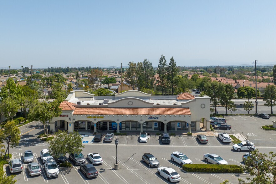 More Photos Of 10590 Baseline Rd, Rancho Cucamonga General Retail For Lease
