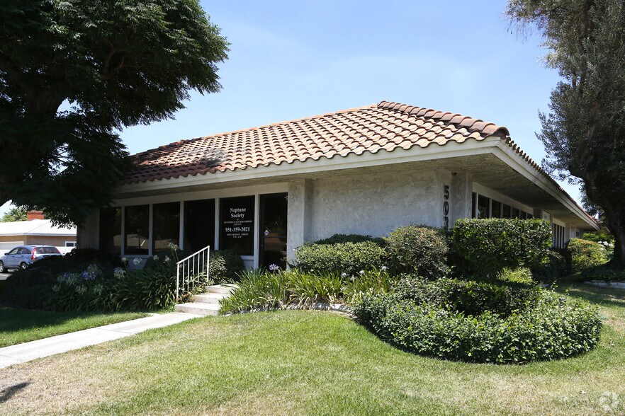 More Photos Of 5033 Arlington Ave, Riverside Office For Sale