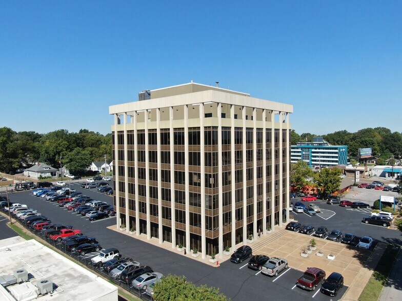 More Photos Of 2714 Union Avenue Ext, Memphis Office For Sale