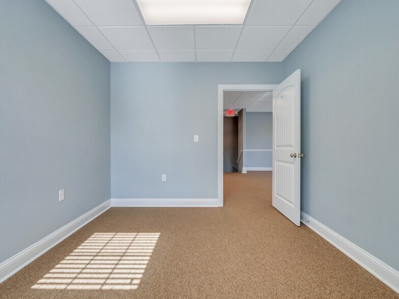 More Photos Of 1453 W Oglethorpe Hwy, Hinesville Office Residential For Lease