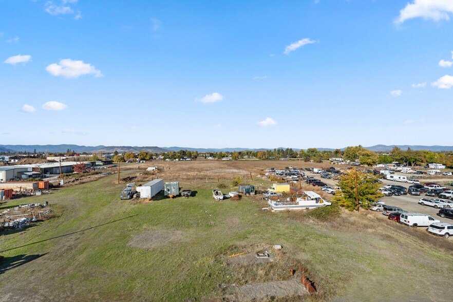 More Photos Of 579 E Vilas Rd, Medford Land For Sale