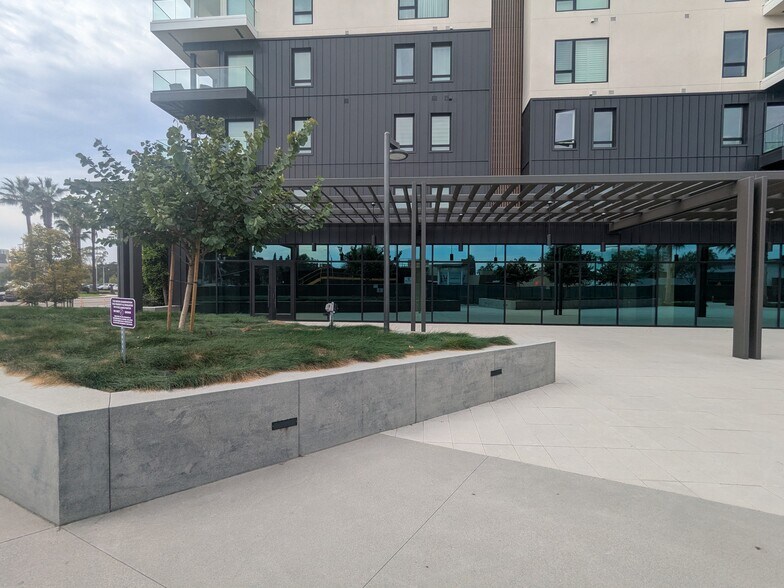 Primary Photo Of 2103 Rivington, Irvine Storefront Retail Residential For Lease