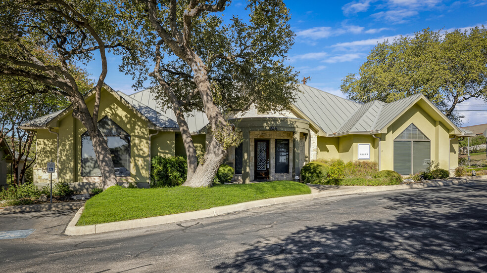 Primary Photo Of 941 Proton Rd, San Antonio Medical For Sale