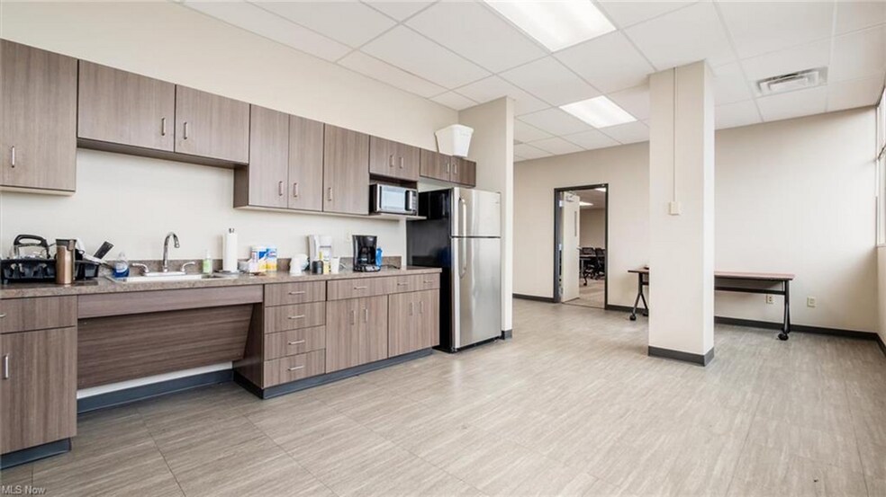 More Photos Of 60788 Southgate Rd, Byesville Office For Lease