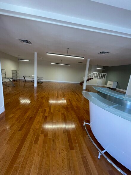 More Photos Of 900 Mission Ave, San Rafael Office For Lease