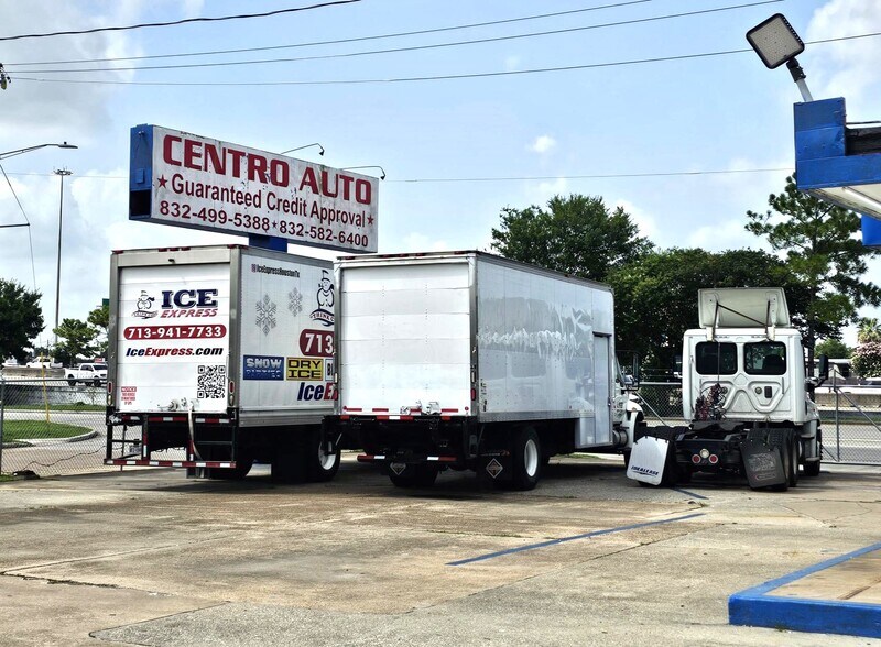More Photos Of 8257 Gulf Fwy, Houston Auto Repair For Lease