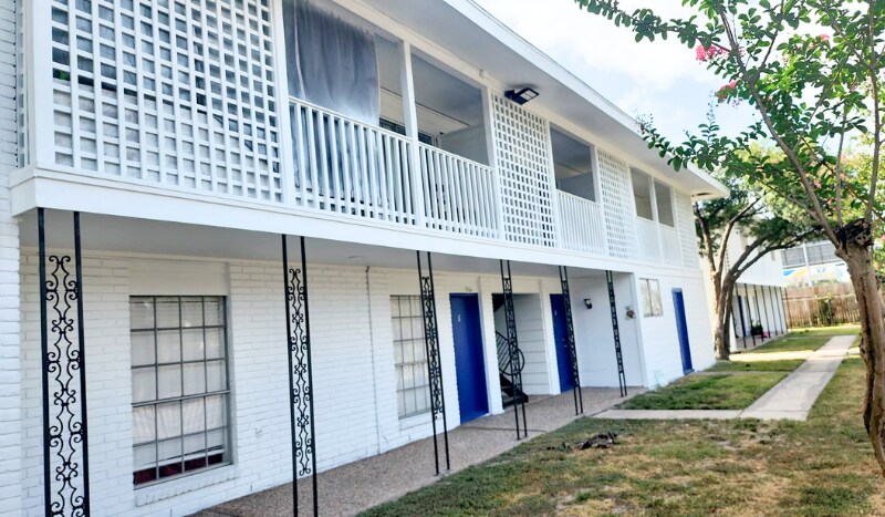 More Photos Of 4742 Yale St, Houston Apartments For Sale