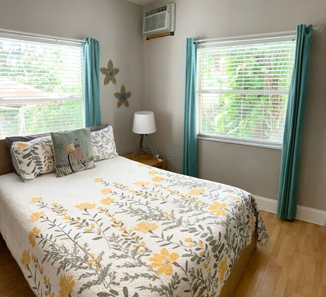 More Photos Of 769 NW 10th St, Miami Apartments For Sale