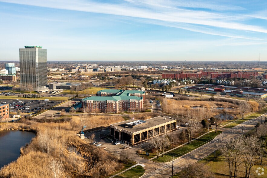 More Photos Of 25900 W 11 Mile Rd, Southfield Office For Sale