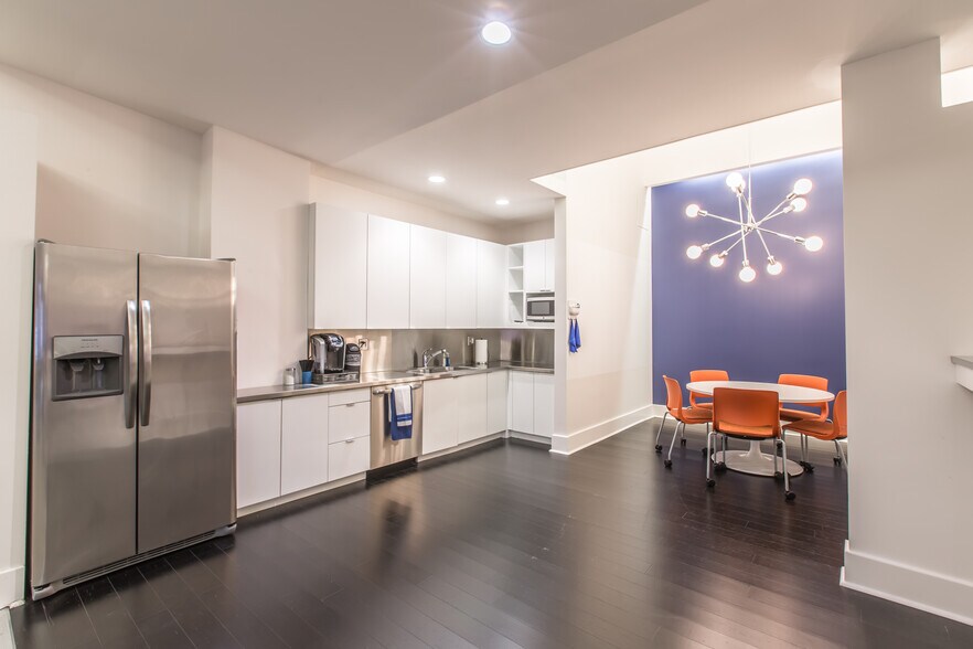 More Photos Of 510 Walnut St, Kansas City Loft Creative Space For Sale