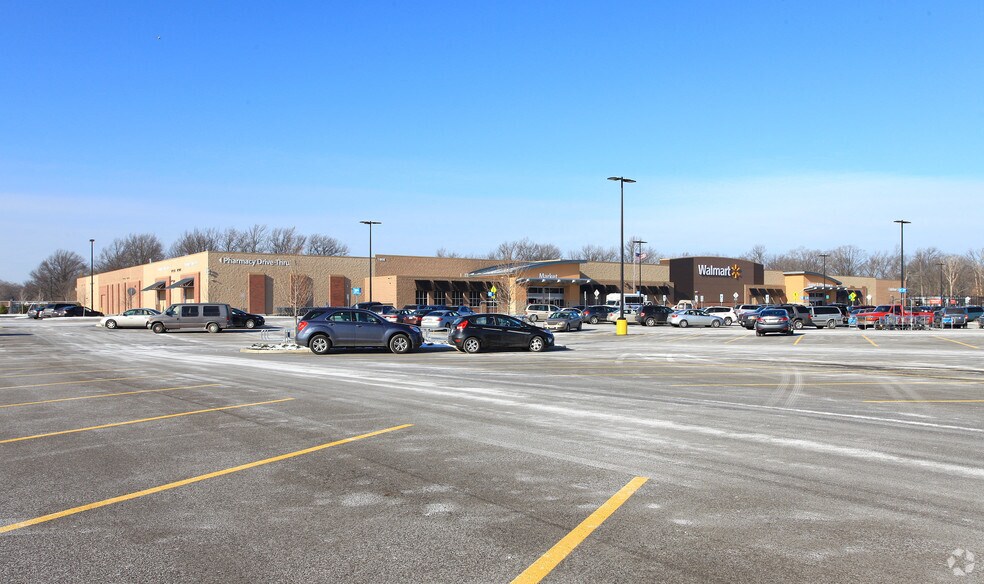 More Photos Of 1868 Warrensville Center Rd, South Euclid Unknown For Lease