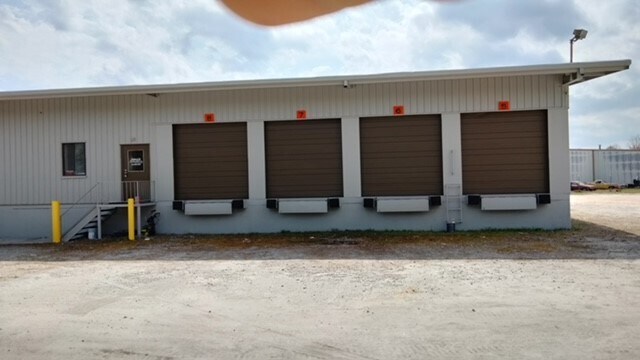 More Photos Of 866 Davis Dr Se, Conyers Truck Terminal For Lease