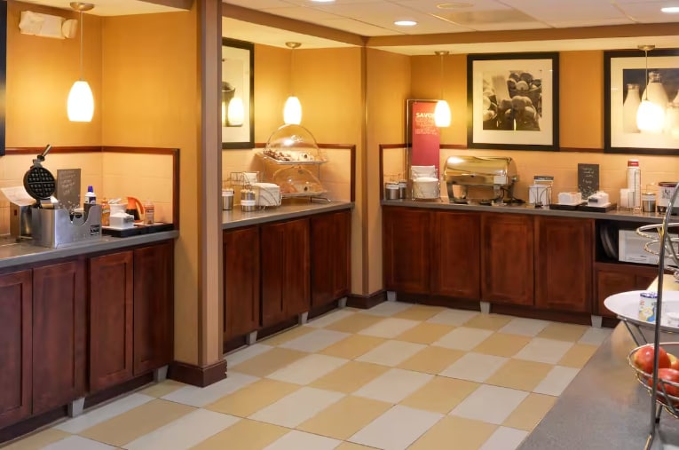 More Photos Of 5723 Heritage Crossing Dr, Glen Carbon Hotel For Sale