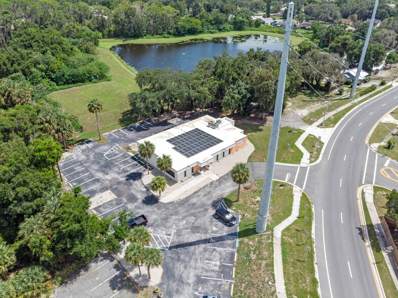 More Photos Of 901 N Grove St, Eustis Office For Sale