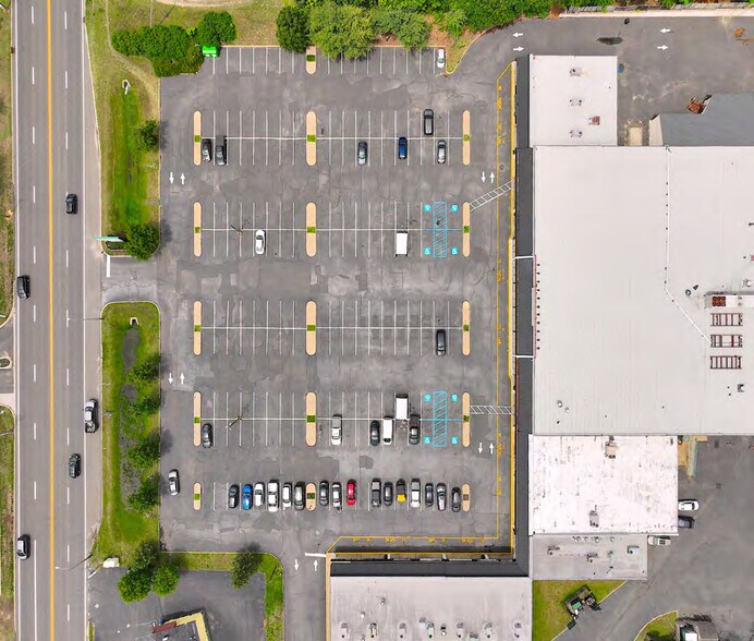 More Photos Of 386 White Horse Pike, Atco Supermarket For Lease