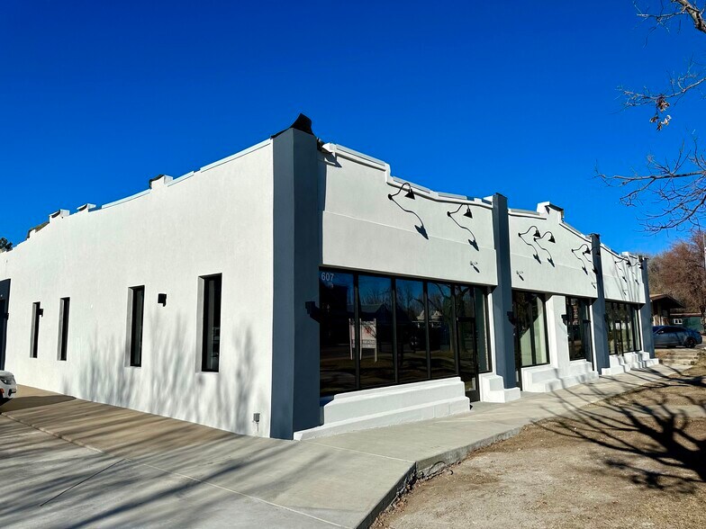 More Photos Of 607 S Public Rd, Lafayette Freestanding For Lease