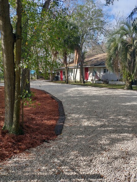 More Photos Of 5419 Woodcrest Rd, Jacksonville Apartments For Sale