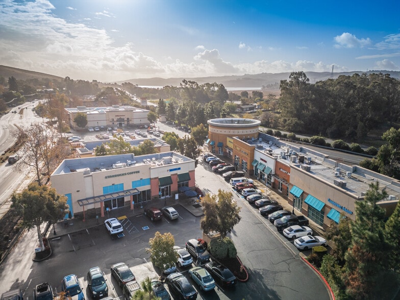 More Photos Of 2130-2158 Columbus Pky, Benicia Freestanding For Lease