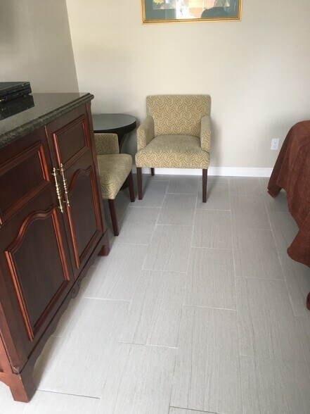 More Photos Of 43 Rue Paul-Gervais, Trois-Rivières Apartments For Sale