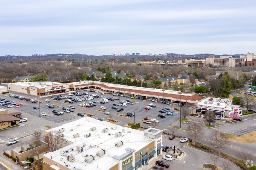 More Photos Of 92 White Bridge Rd, Nashville Unknown For Lease