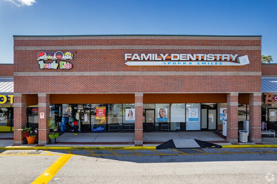 More Photos Of 3030 E Semoran Blvd, Apopka Supermarket For Lease