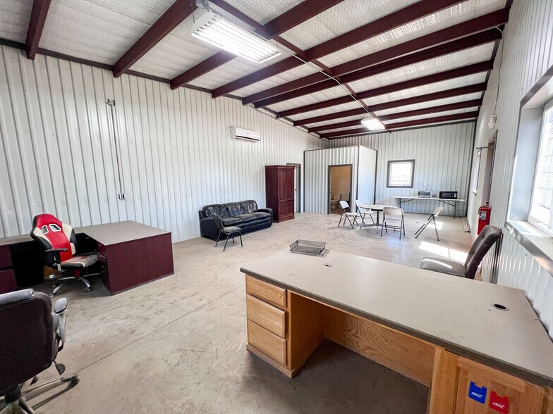 More Photos Of 1914 S County Road 1083, Midland Industrial For Lease