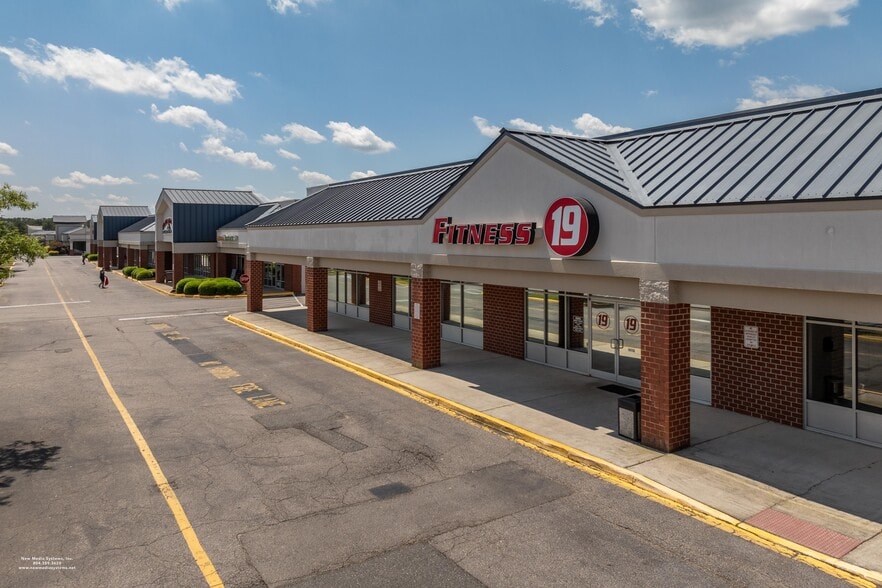 More Photos Of 1217 Cedar Rd, Chesapeake Unknown For Lease