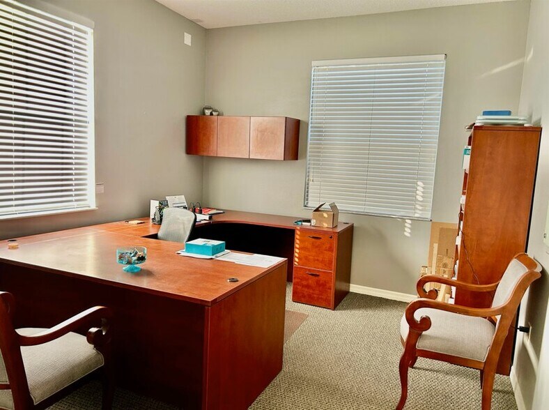 More Photos Of 10921 Countryway Blvd, Tampa Medical For Lease