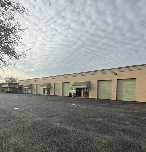 More Photos Of 2300 Ferry St SW, Albany Research And Development For Lease