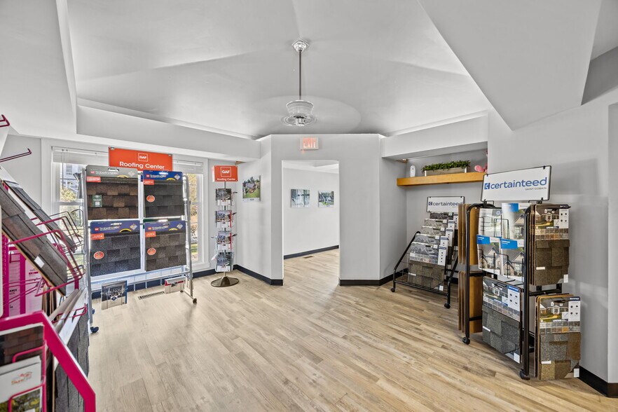 More Photos Of 44 Shoreline Dr, New Bern Medical For Sale