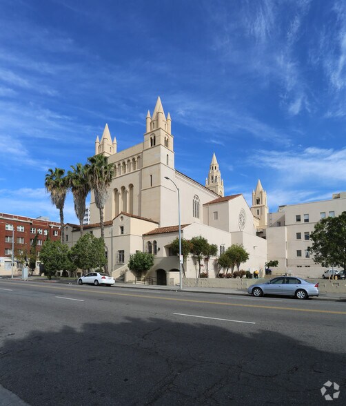 More Photos Of 760 S Westmoreland Ave, Los Angeles Religious Facility For Lease