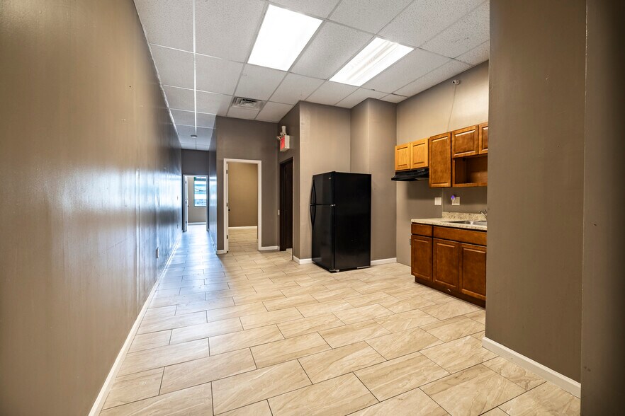 More Photos Of 148-11 175th St, Jamaica Storefront Retail Office For Sale