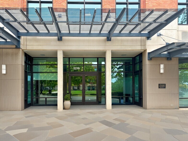 More Photos Of 2219 Rimland Dr, Bellingham Coworking Space