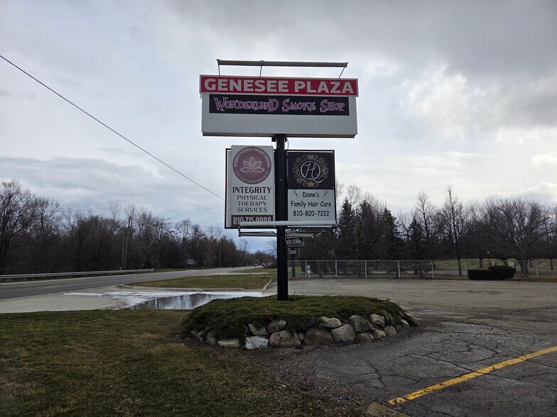 More Photos Of 3095 N Genesee Rd, Flint Freestanding For Lease